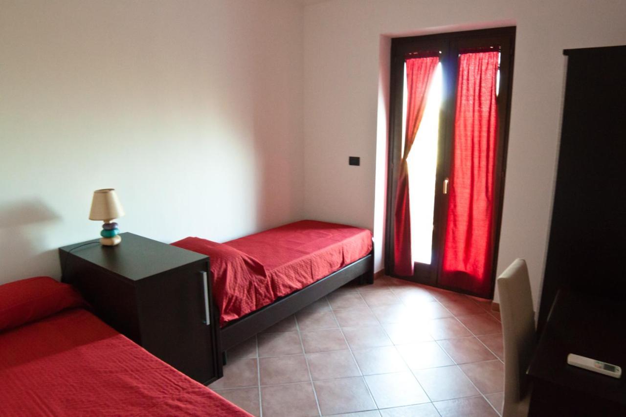 Ferienwohnung I Tre Pini Pollica Exterior foto