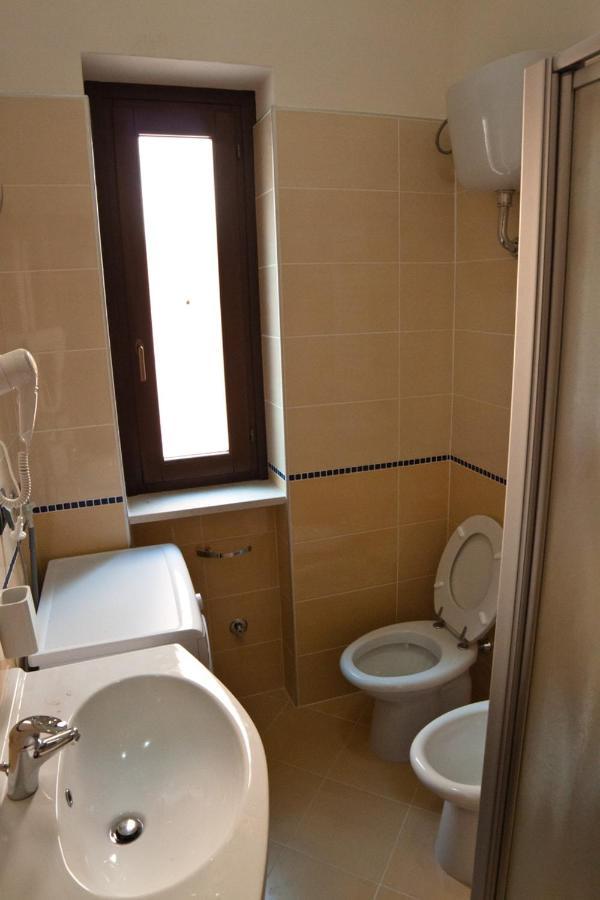 Ferienwohnung I Tre Pini Pollica Exterior foto